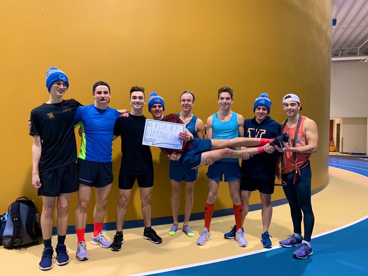 LUXCTrack's tweet photo. Today is #BelILetsTalk day. #MentalHealthAwareness is a key part of our journeys. We’re all here to listen! @LUVoyageurs #BellLetsListen @LaurentianU https://t.co/zBLO1mKimV