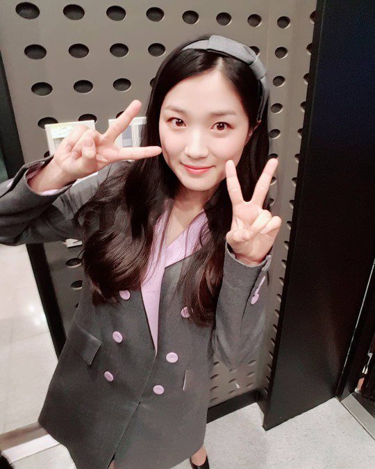 byeolsparkle's tweet photo. Good morning everyone dont forget to watch sky castle kids at happy together tonight!! 11.3PM KST💕
#kimhyeyoon #yeseo #yesuh #skycastle https://t.co/wPC4XTi41B