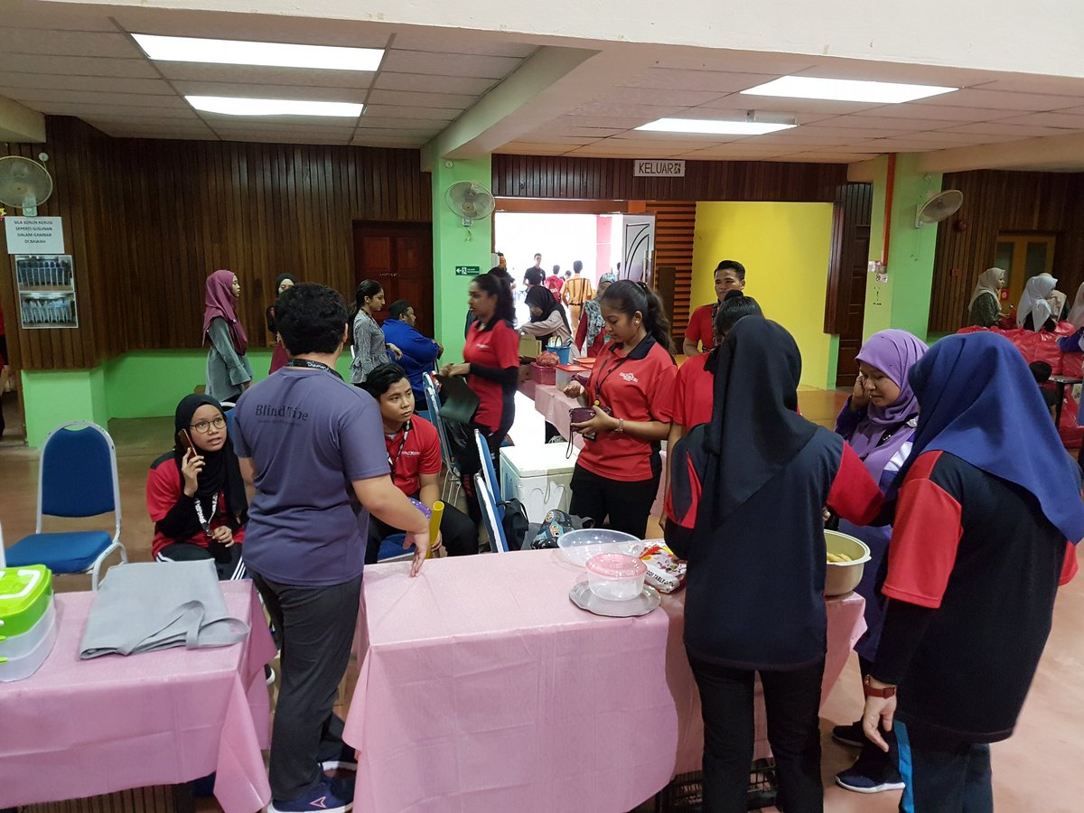 PMK_MALAYSIA's tweet photo. Kami kat Melaka hari ni. Siapa nak menang T-Shirt? https://t.co/PvA85Rt7Da