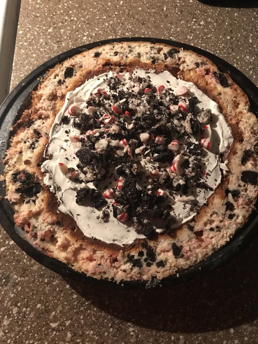BeautyBlueCare's tweet photo. Peppermint Bark Cookies and Cream Cheesecakeπ₯§π
#Cheesecake #dessert #WednesdayNight #reciple #philadelphia #bake https://t.co/5Z50JjmVxv