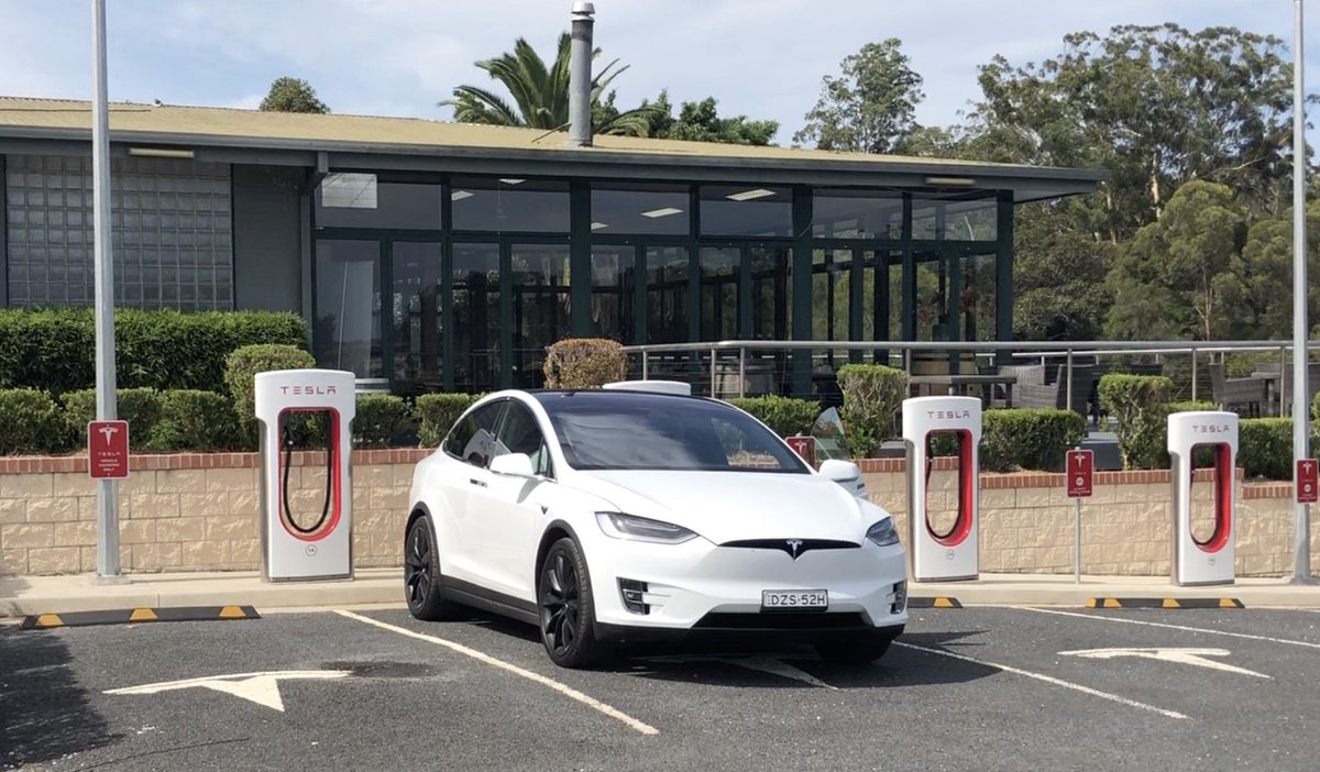 Just driven from Sydney to Brisbane (957km or 594 miles) in a Tesla