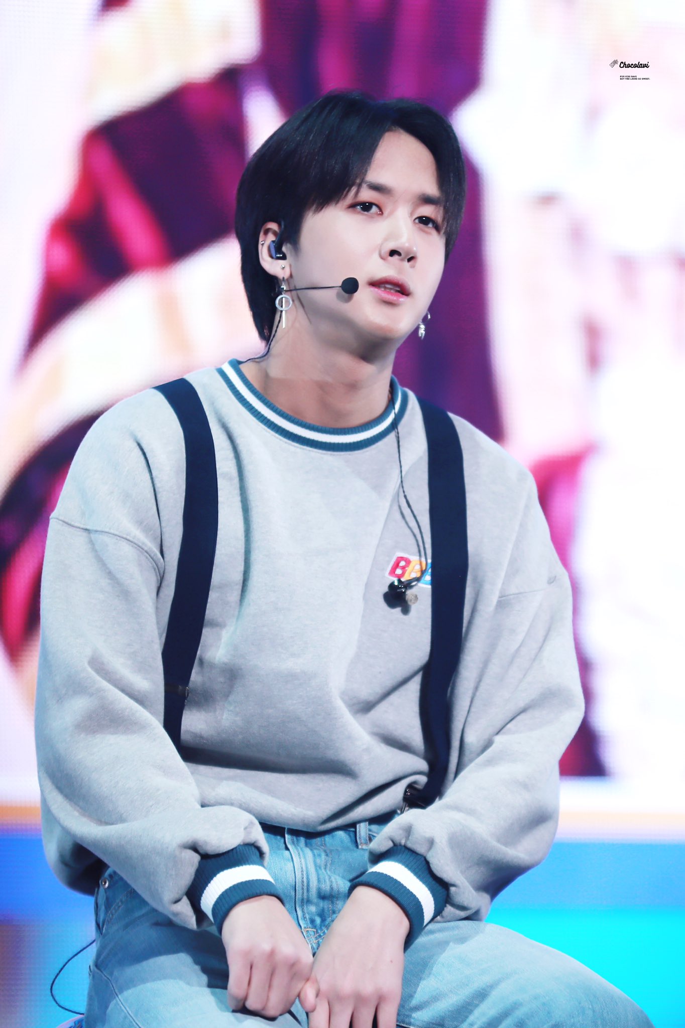 DyN6y1kW0AEK-Vp.jpg:large