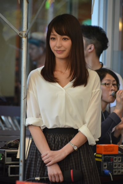 酒豪ちゃん Twitterissa この宇垣ちゃん可愛い 巻き髪より ストレート派 宇垣アナ 宇垣美里 酒豪ちゃん Twitterissa この宇垣ちゃん可愛い 巻き髪より ストレート派 宇垣アナ 宇垣美里