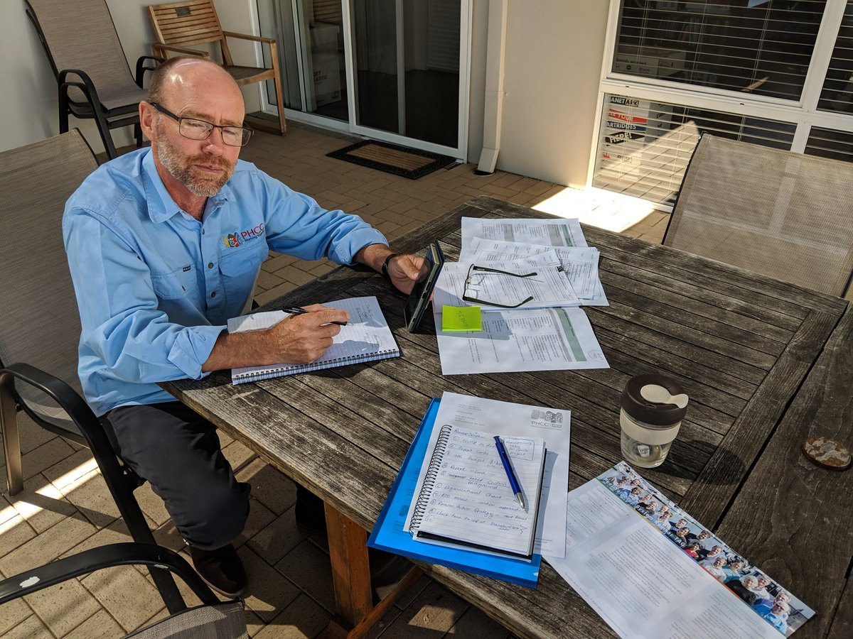 Twitter 101 with <a href="/RPhcc/">rphcc</a>