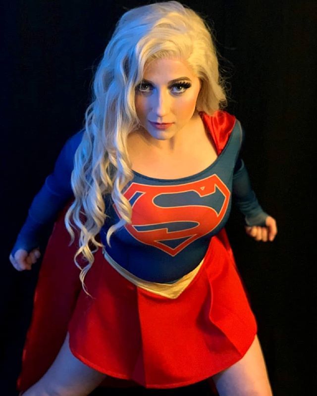 ShareMyCosplay's tweet photo. #Cosplayer @sarah.c.black with a "super" awesome shot of her #dccomics #Supergirl. #cosplay #comicbooks
Ready to take on the rest of this week into our super booked weekend! (Just hope I can find enough time to play some KH3)
•
#supergi #supergirlco… https://t.co/u272h9lBYn https://t.co/GBRvmYq4Ry