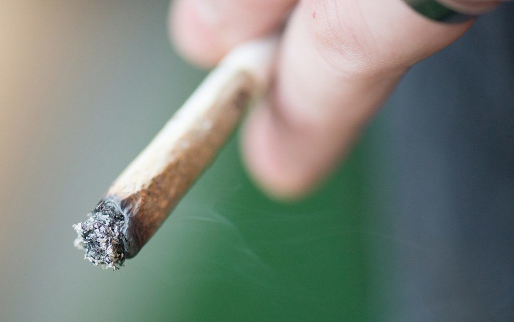 ECigTwigg's tweet photo. Which Is More Potent, Vaping Cannabis or Smoking a Joint? | Leafly https://t.co/aIU0IOZRLY https://t.co/03dSg75Dsz