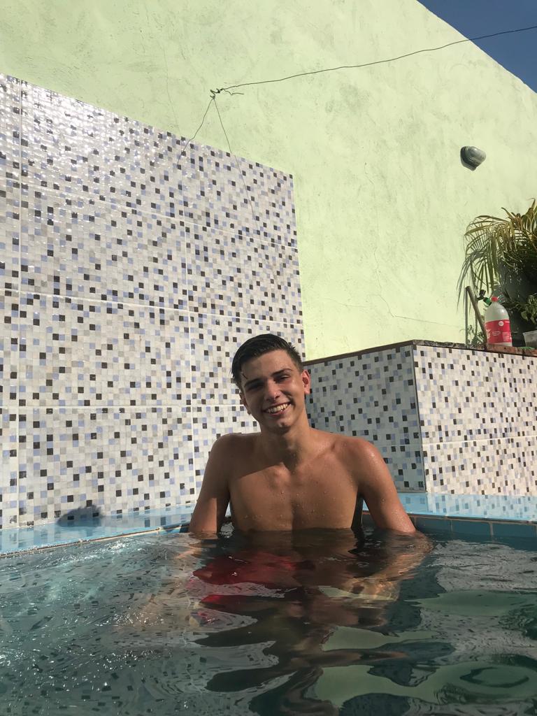Casaislindosdms's tweet photo. "A cena do beijo deles parecia até de filme" https://t.co/DQuKQ7gsSu