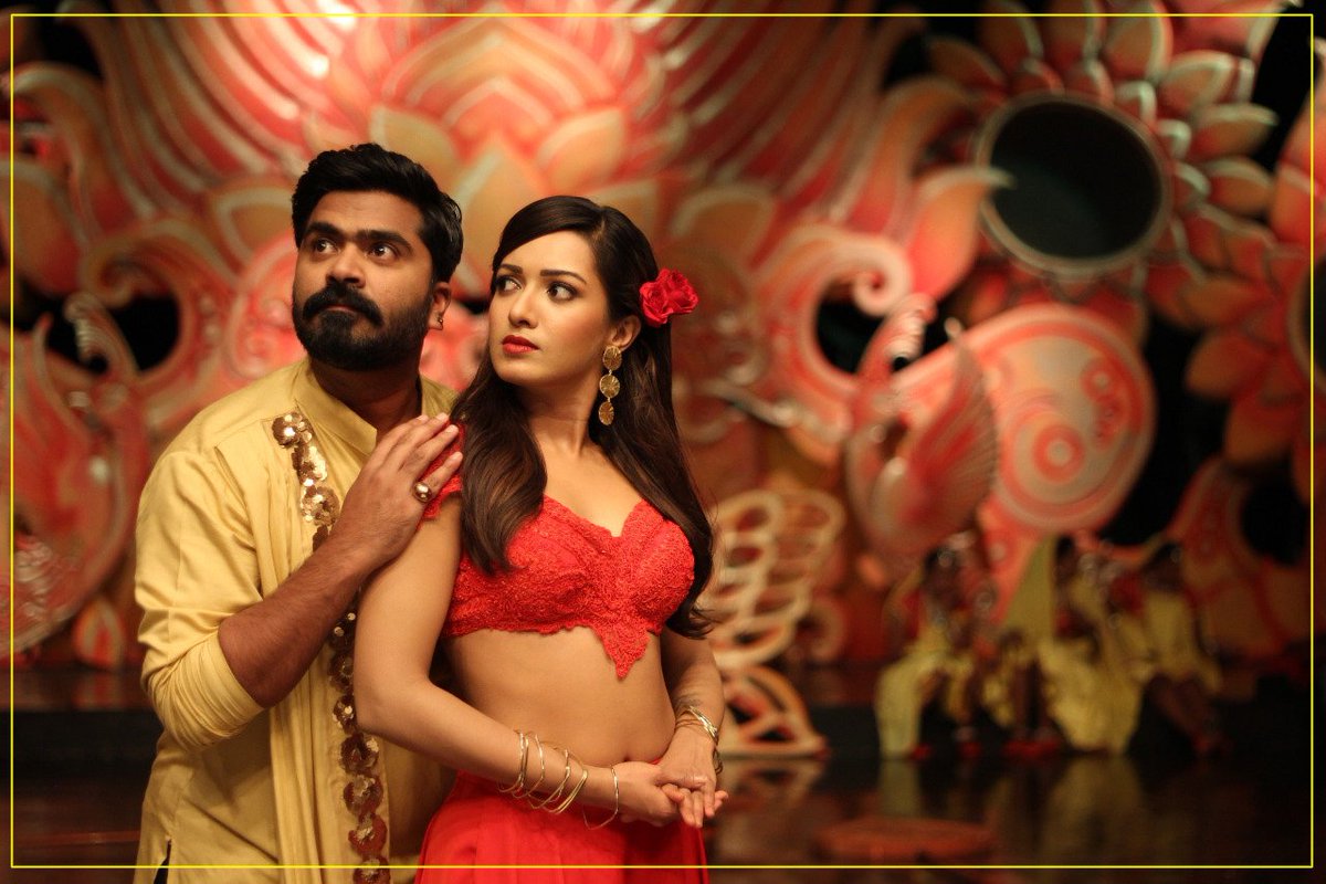 CineTimee's tweet image. #VandhaRajavaathaanVaruven ! A Complete Commercial Entertainer Releasing Tomorrow !
#VRVFromTomorrow ! #Simbu ! #SundarC !
#STR ! @LycaProductions ! @RIAZtheboss !
#CineTimee !