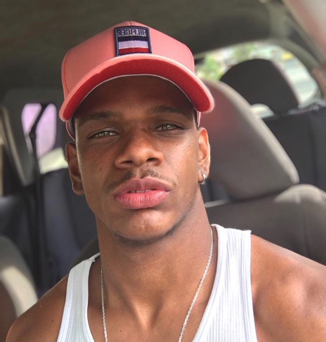 Watch Mateus's leaked NSFW photo on TwXstars