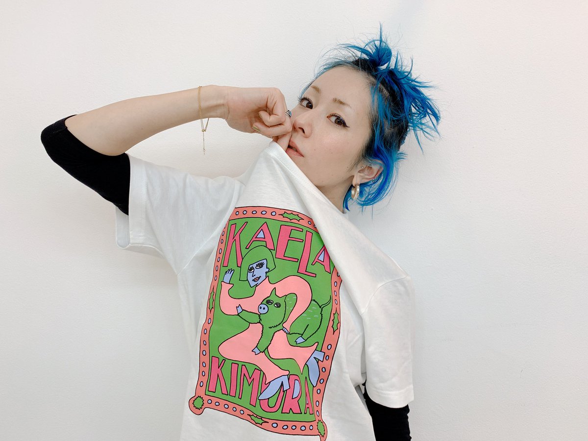 Kaela Staff Auf Twitter 黒のl Xlが売り切れです ありがとうございますっ 白tも可愛いよっ みんなは何色 木村カエラ グッズ