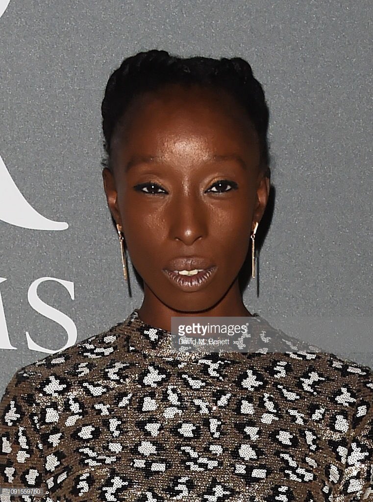 How2Fashion's tweet image. attending the incredible @dior @vamuseum wearing @barnardos_uk #designerofdreams #dior #liveyourbestlife #fashion #recycle