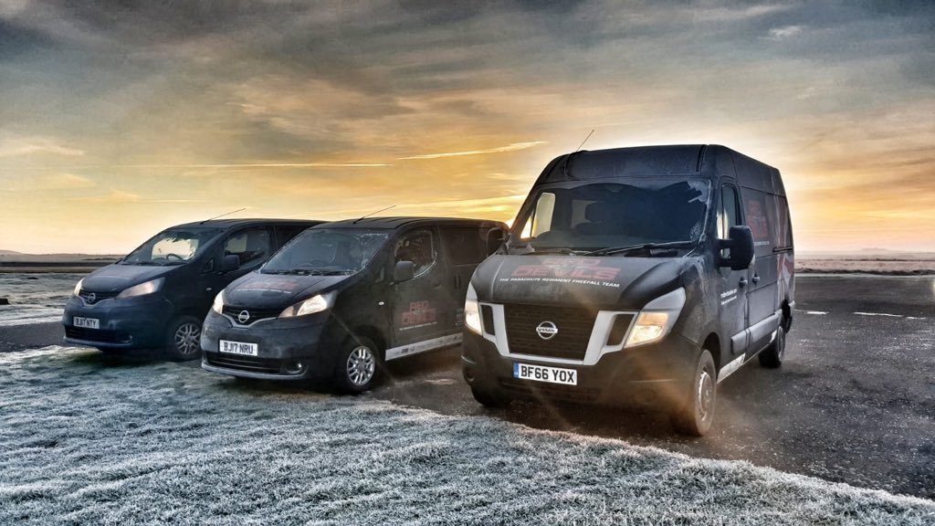 RedDevilsOnline's tweet photo. Frosty start for our pre-season service at @westwaynissan, wouldnβt be possible without these guys ππ»
#RedDevilsFreefallTeam #westwaynissan #nissan #frosty #sunrise https://t.co/r1lDbgkA6J