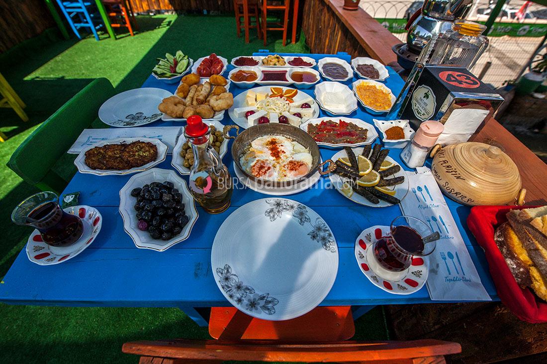 Bursa Kahvalti Mekanlari Gidebileceginiz En Iyi 12 Restoran Nefis Yemek Tarifleri