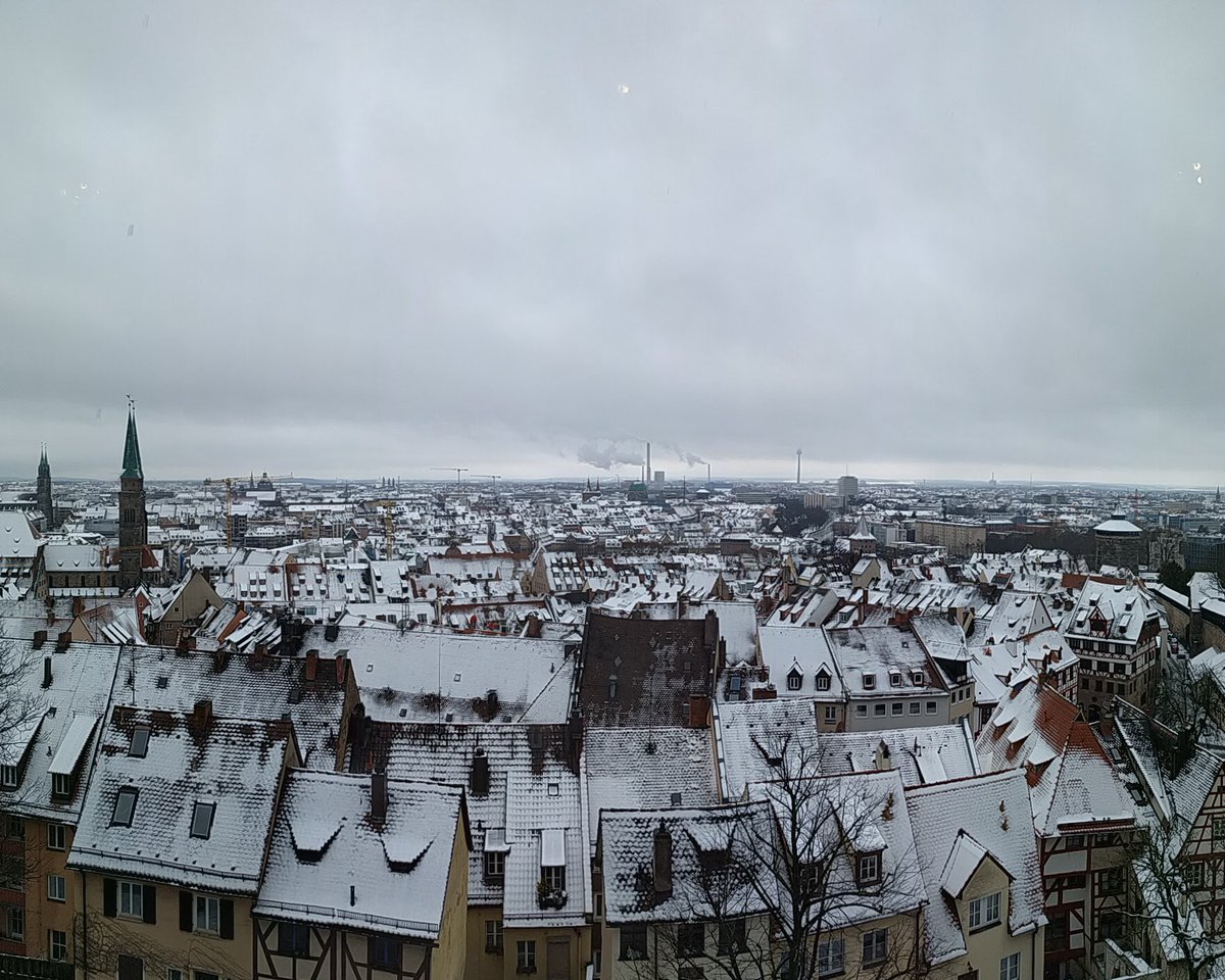 Thefunplan's tweet image. "Quizás la más grande y mejor lección de la historia es
que nadie aprendió las lecciones de la historia" ¿Os atrevéis a descubrir los entresijos del final de la II Guerra Mundial a través de nuestro viaje a #Nuremberg? #aprendiendoviajando #historia thefunplan.com/Viaje/Los-juic…