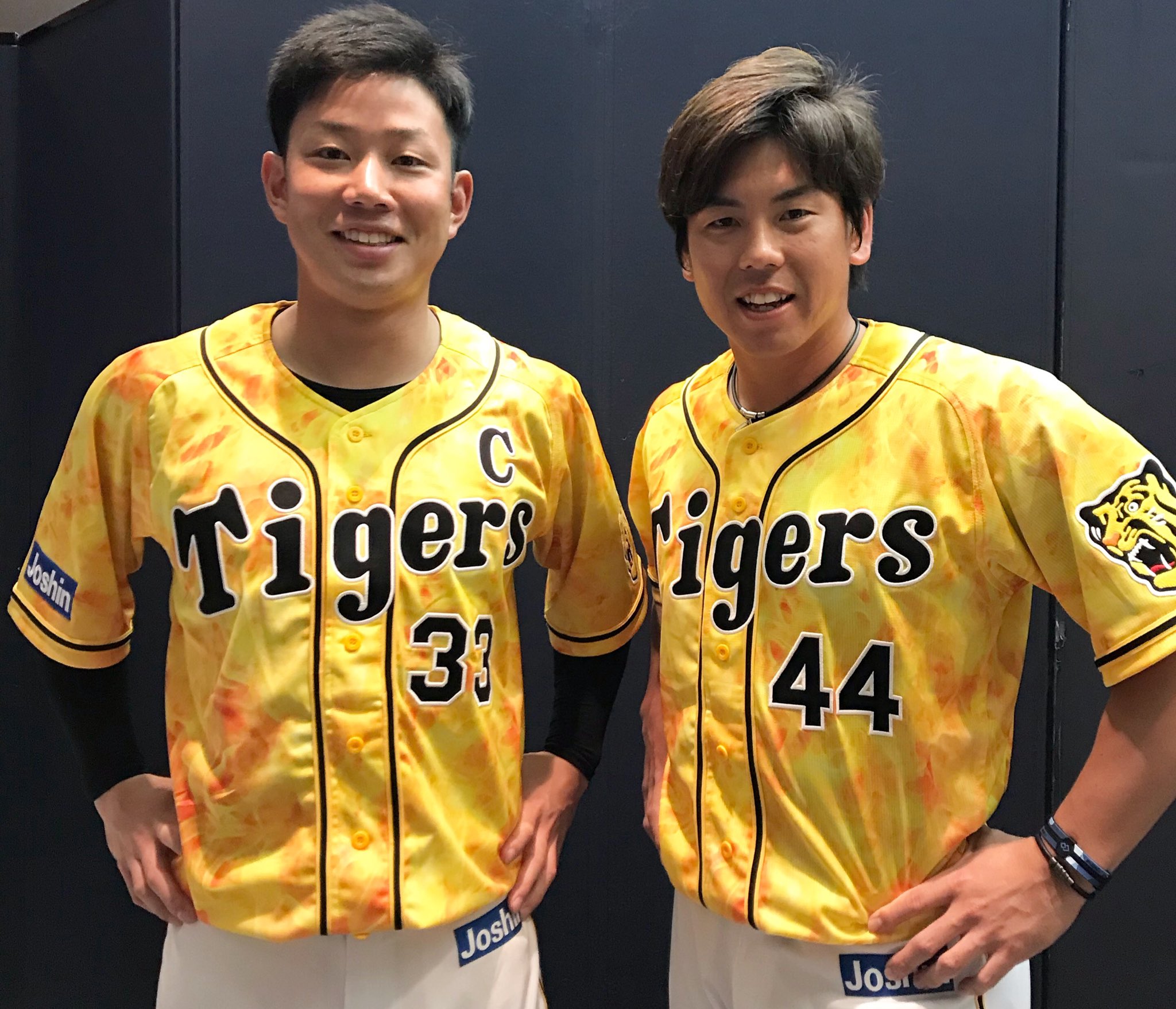 阪神タイガース on X: 阪神タイガース on X: