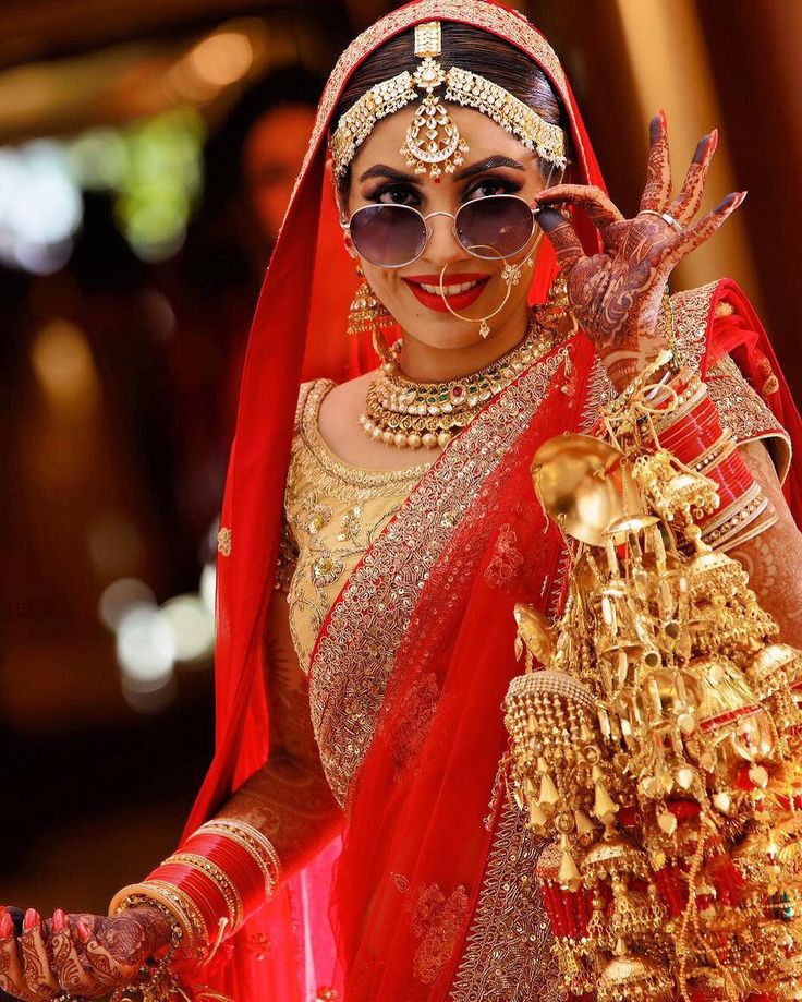 Bride photoshoot | Bride photos poses, Indian bride photography poses,  Indian bride poses