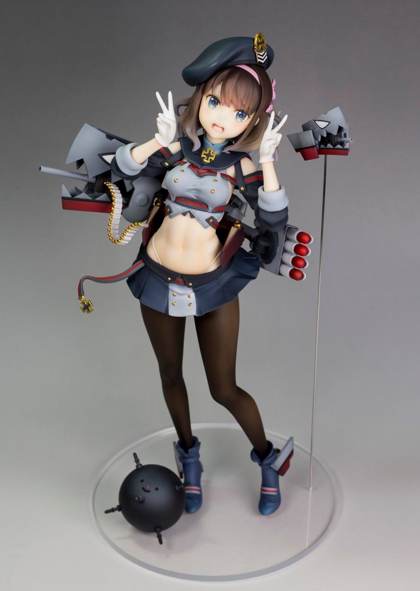 Kumakuma 今回19wワンフェスへ参加する アールレーン Z35です よろしくお願いします スケール 1 6 高さ約28cm 原型 Daco 塗装 Kumakuma 3d原型 ウルフパック 塗装と組み立てが必要なレジンキットです アズールレーン アズル