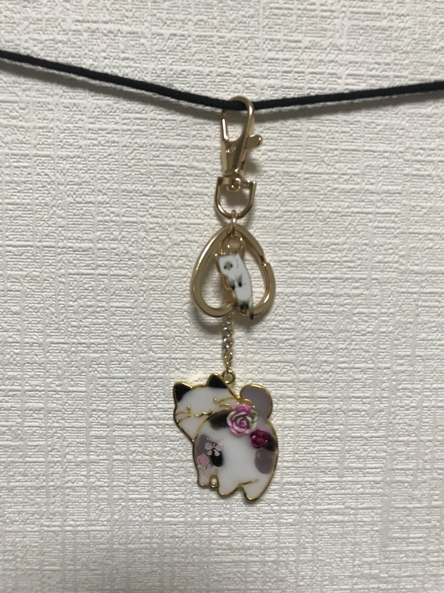 yui_8617's tweet photo. こちらの商品メルカリでも出品者してい��す！
初めてご購入頂きました(*´罒`*)
ほんとにありがとうございます！ https://t.co/OMQFnuf6mW