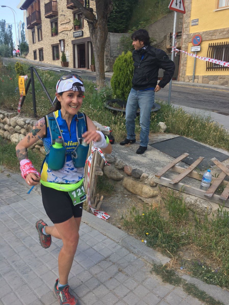 🆕 PODCAST Territorio Trail en Aragón Radio 
1⃣ Las siete cimas de Carlos Pauner - <a href="/CarlosPauner/">Carlos Pauner</a> 
2⃣ Ultratrail en Inglaterra - <a href="/Luis361Luis/">Luis Santos</a> 
3⃣ Trail y Vida - @Irenedharo 
4⃣ La Spine Race de David Buenacasa - <a href="/trailrunningrvw/">TRAILRUNNINGReview</a> 
5⃣ Traildebate
▶️ territoriotrail.es/territorio-tra…