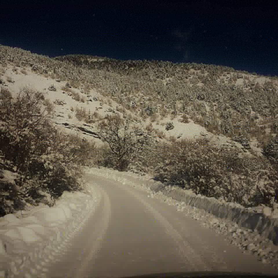 mavigozludev29's tweet photo. Bizim eller..
#guenaydin #gümüşhane #photography #photooftheday #snowcabin #snow #fotoğraf #BeatifulLife #life #advanture #nature #SevdikteNeOldu #love #explore #camprail #kar https://t.co/AjJIPcZ8kf