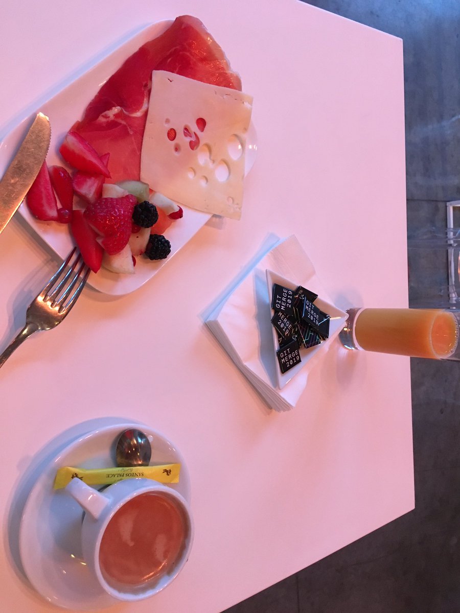 GerritReview's tweet image. #Git commit -am “It’s breakfast time” at #GitMerge 2019