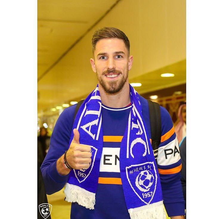 ddigao1's tweet photo. #جوفينكو_هلالي

فعلاً صباح الخير 🎧🖤 https://t.co/XQXx18Jkyb