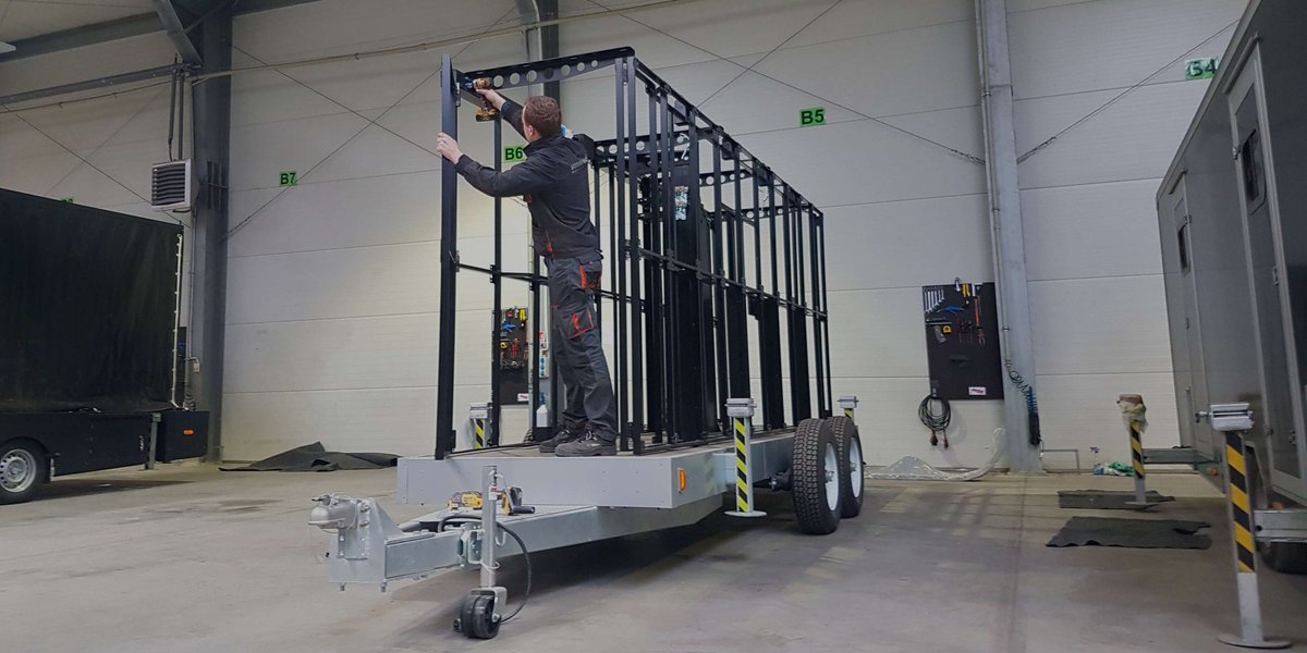 screenled1's tweet image. Platform LED USA will soon be ready for delivery🚚🚚. Check out our other products at screen-led.com
#mobileledscreen #videowall #ledscreen #eventtechnik #audiovideo #companyevent #eventtechnology #stageequipment #ledscreens #manufactory #eventsolutions #videosound