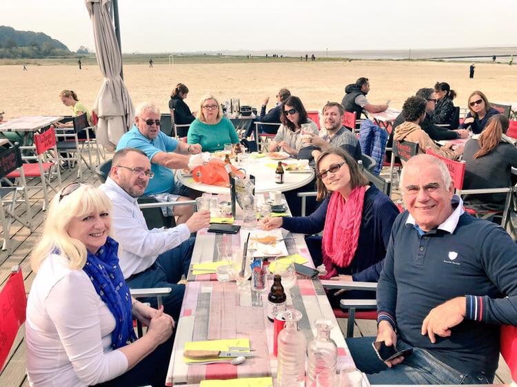 julesserkin's tweet photo. Joining me on Tuesdays @SCOFFQUAFF Show we have a #food #ChefsChat with @grahamgreen08 @chivesbroome & @willdevlin 11-12noon GMT #Tunein on @ChannelRadio2 or Alexa - https://t.co/KquloedlDE