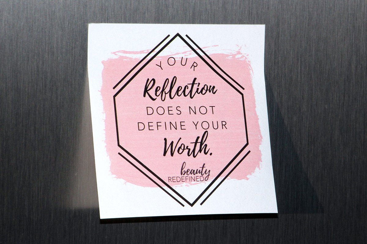 Get some refuge from the cold n come to WomCam forum tonight at 7-9pm in CUSU Lounge!🌈🌈