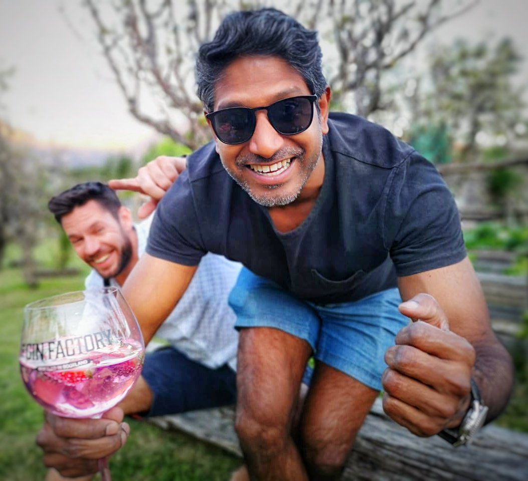 That's what it is all about! Enjoy life, live, love and laugh.
Take The Gin <a href="/TGFGinFactory/">The Gin Factory Gin</a> on your travels and make some memories😍
#TGFGinFactory #gin #Scottish #capetown #friends #Goodtimes #livelovelaugh