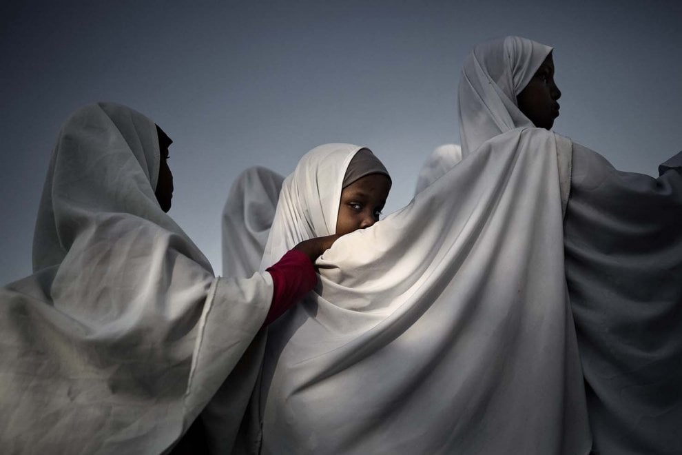 NeosLogos's tweet photo. Apre oggi la toccante esposizione che racconta i reportage realizzati da Marco Gualazzini in #Africa dal 2009 al 2018, "Resilient" presso Forma Meravigli a #Milano.
#neoslogos #exhibitionoftheday #eventi #inaugurazioni #arte #cultura https://t.co/bdgPRq2C5q