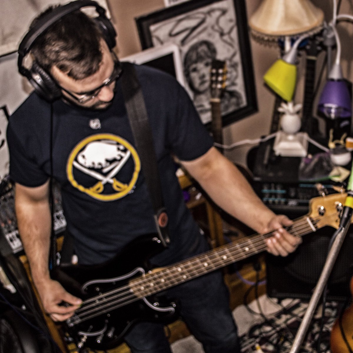 ODRsAndDiveBars's tweet photo. We want to thank you all again for the awesome response on "Young Blood"! We are back in the studio putting down the best damn #CellySong you could imagine. Stay tuned! #WhoaYeah https://t.co/qOeXXhZWba