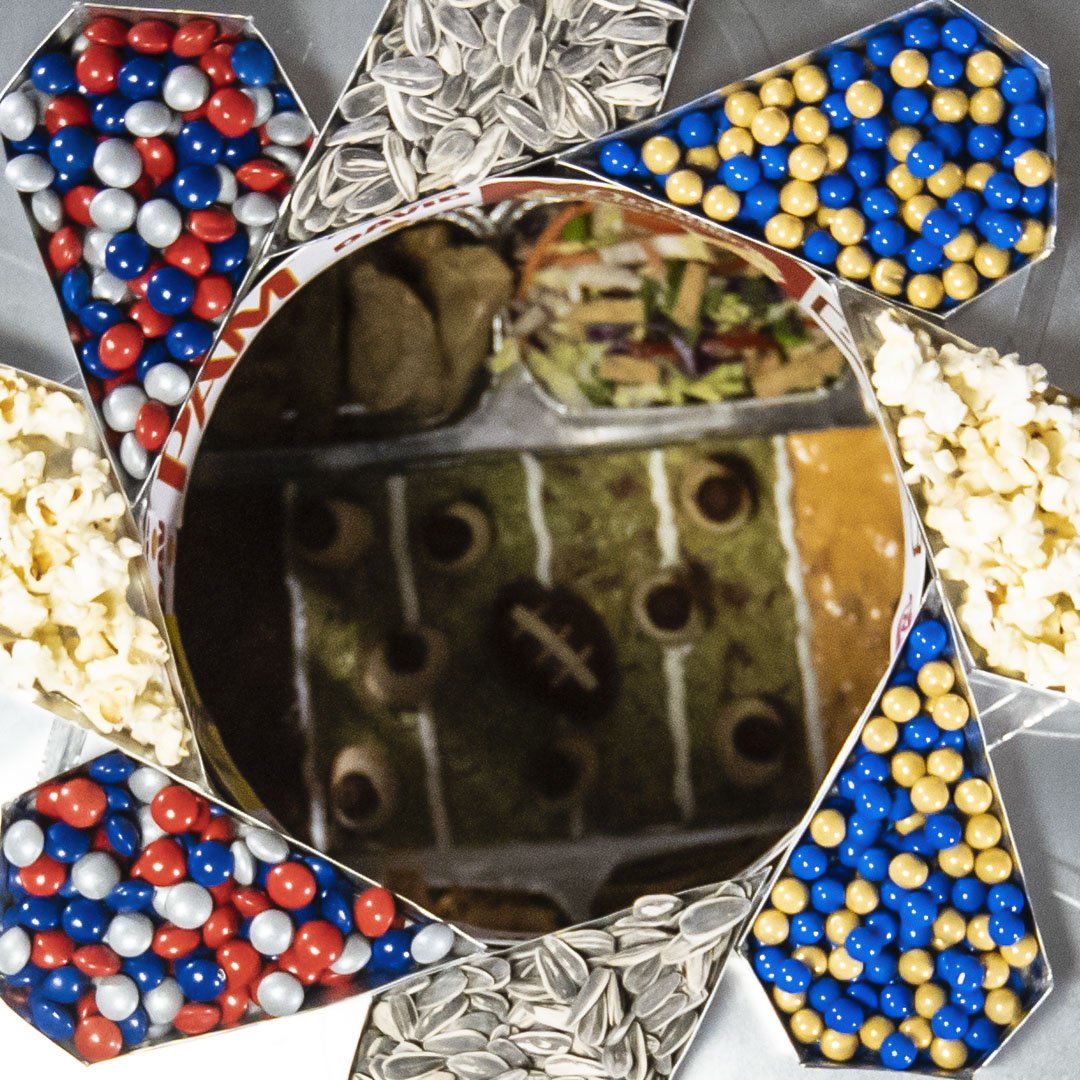 Ultimate Snack Stadium:
This super snack stadium will bowl you over! There's something for everyone to root for and we were pumped to be in the stadium! #RSEsnackbowl 
Check out all the recipes now: bddy.me/2RulLGM