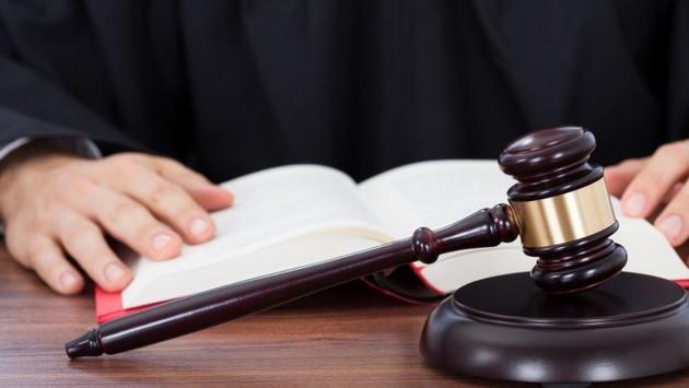 Indre-et-Loire : 30 ans de prison pour avoir tué sa petite-fille de 6 mois portail.free.fr/actualites/fai…