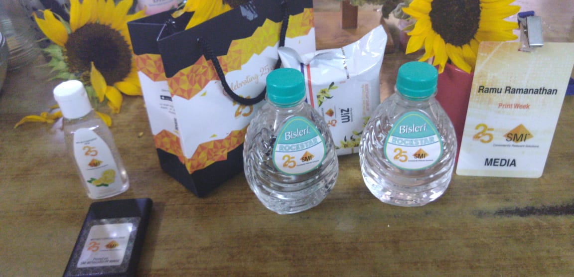 printweekindia's tweet photo. The SMI gift bag which showcases the innumerable possibilities in #labels . Be it: #metallised #PP range or PP opaque or wet wipes applications. All the product specs can be downloaded through the SMI product selector app https://t.co/ANdpCYR4Bs
