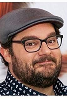 Happy birthday to Bobby Moynihan the Voice of Hal from He\s 42 