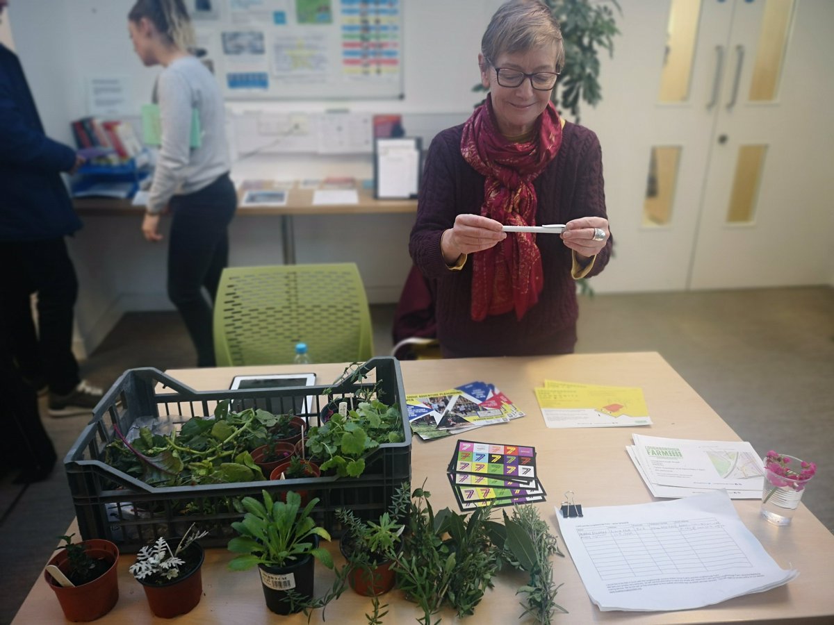 MosaicClubhouse's tweet photo. There was an amazing BUZZ at the open morning today at @MosaicClubhouse ! Great to hear about all the amazing peer support opportunities available in #Lambeth. Looking forward to our next session!😀

@LoughFarm @SLaMRecovery @HWLambeth @Certitude @LS_Mind @CarersHub @LambethIPSA https://t.co/RljKUtXfj4