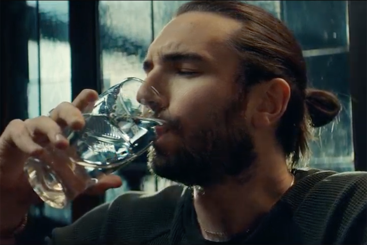 Campaignmag's tweet photo. . @GuinnessGB is to launch a TV ad tomorrow to mark the start of the @SixNationsRugby tournament: https://t.co/SwAahOSgni https://t.co/82vkKDyICH
