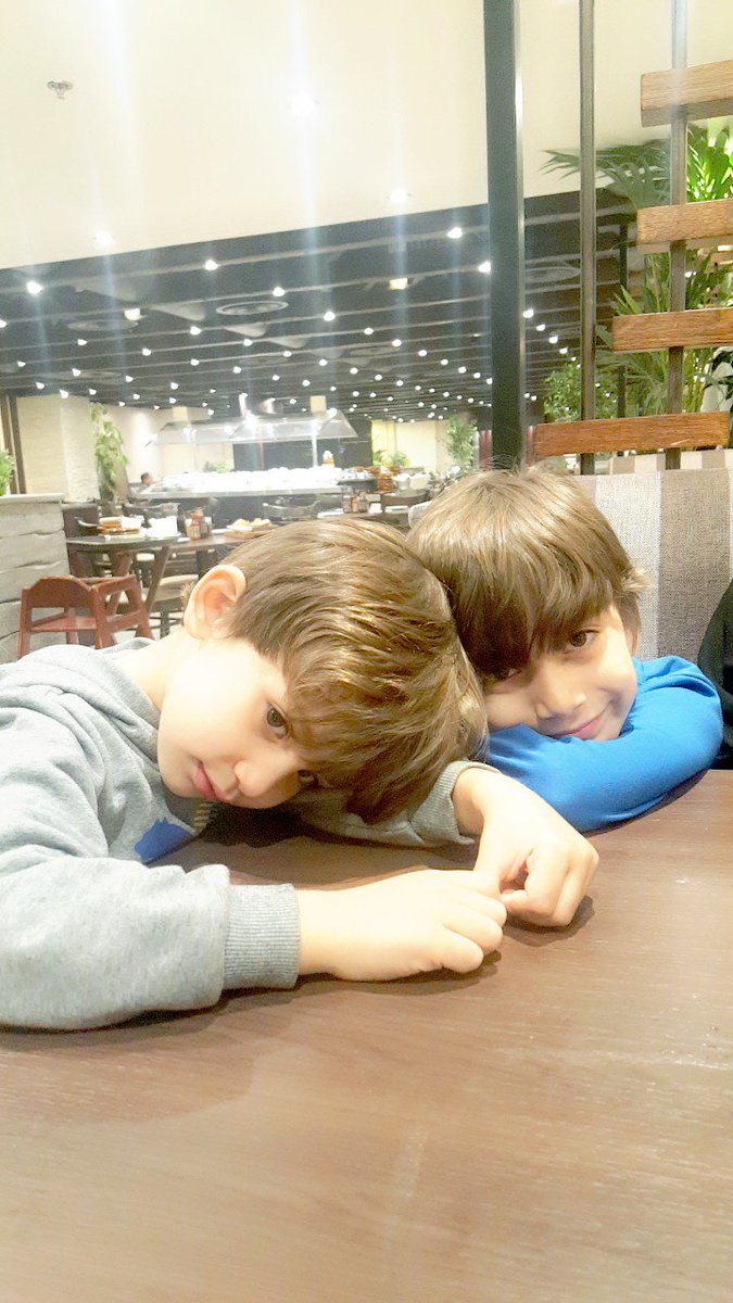 shdfanshadi's tweet photo. Hangout with my best friends
#Tayem #Rawad ❤ https://t.co/Gz9d5lKrsq