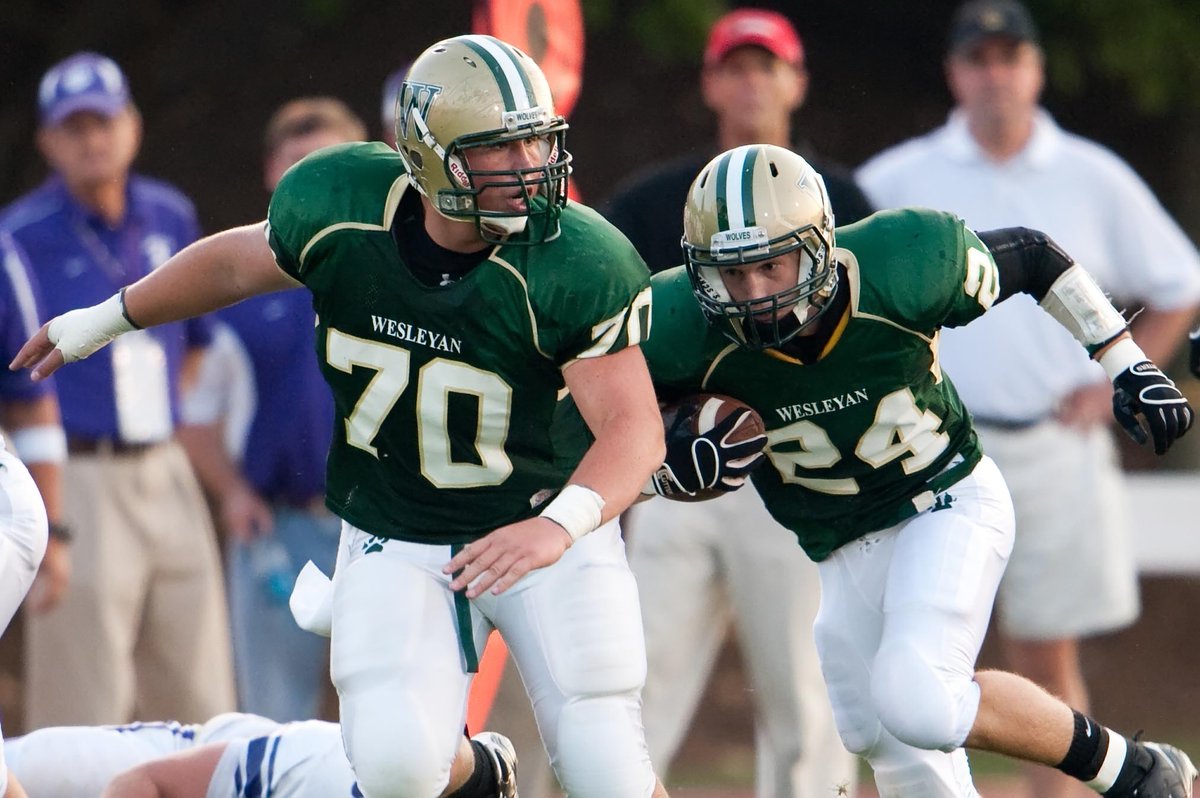 Atl_TD_Club's tweet photo. Best of luck to former @WesleyanWolves, @FootballUGA star and former @Atl_TD_Club Lineman of the Week in 2010 David Andrews on coming home and playing for the @Patriots in @SuperBowl LIII. Best of luck to you, David! @dandrews61 #TouchdownClubofAtlanta https://t.co/3EIDfPT1EB