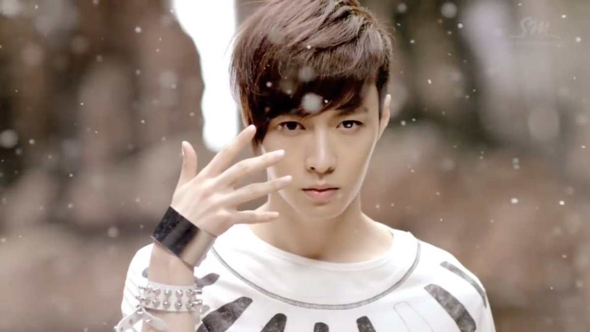 snsdsf_L1007's tweet photo. 5 years ago🥰
#lay4ever
@layzhang
Historyのここでおちました😌🙏 https://t.co/TDl1QrmAKp