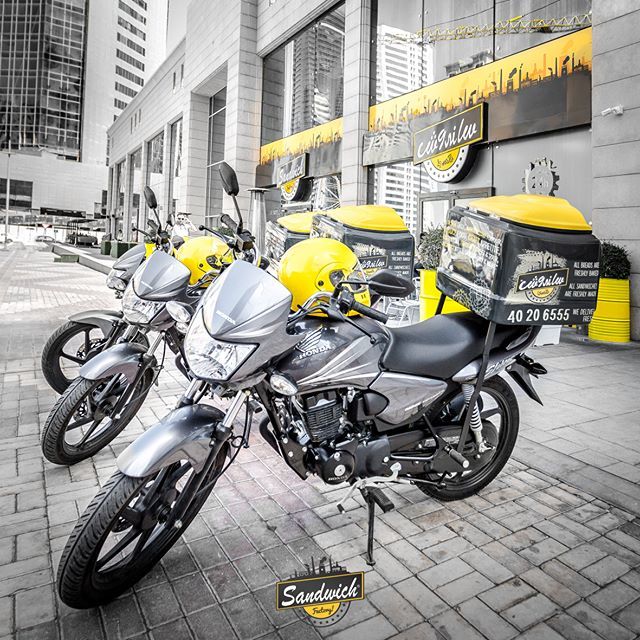SF_Doha's tweet photo. We deliver in style!
Order your favorite bites on 40 20 6555! --
Don’t forget to tag us & share your #Sfexperience with us!
#foodporn #foodie #livelovefood #food #foodstagram #atyabsandwich #wedesigntaste #sfdoha #sandwichfactory #gatemall #Doha #Qatar https://t.co/DP6HRpUhOP https://t.co/J3uFACFAv9
