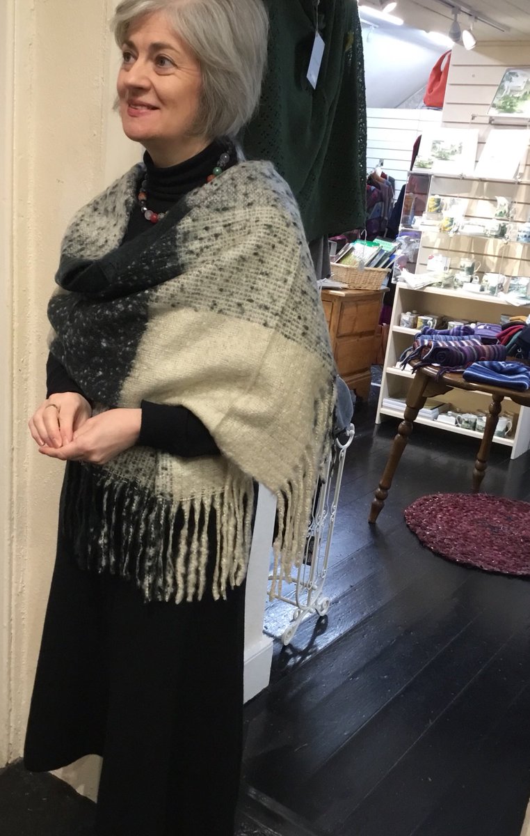 lucyscottage's tweet photo. Mary chatting to one of our customers wearing one of our warm mohair blend wraps which are perfect in this chilly weather #warm #cosy #quietstyle #OOTD #classicstyle https://t.co/tbGNCFEZdI
