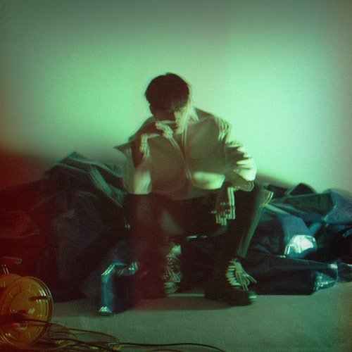 일하느라 지각ㅜㅜ♥
빈털터리 (Feat. 수란) - 용준형 - 들어보세요.  melon.do/mpV1SbyYT #Melon