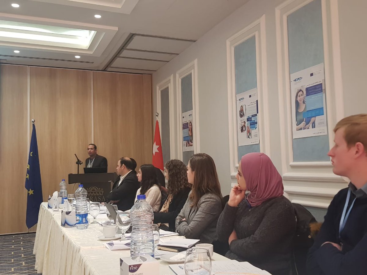 'Expanding the dialogue on #HigherEdu &amp; Refugees from Syria' in #Jordan with key organisations and awarded institutions to discuss the achievements and challenges faced by the projects under the grant scheme of #HOPESproject as well as by other stakeholders on a national level.