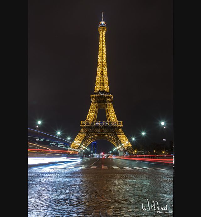 Eiﬀelturm Hashtag On Twitter