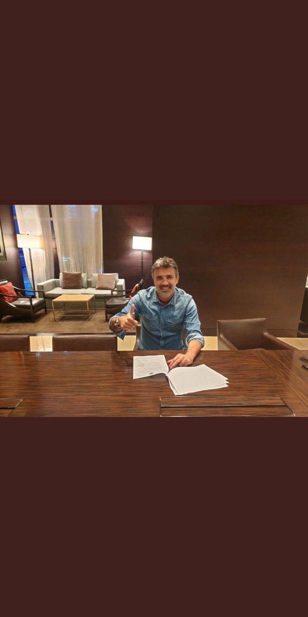 مرحباً بمدربنا المميز زوران..
معك سنواصل مسيرة الانتصارات وتحقيق الإنجازات وإسعاد الجماهير الهلاليه 💙

Welcome coach 💪💙