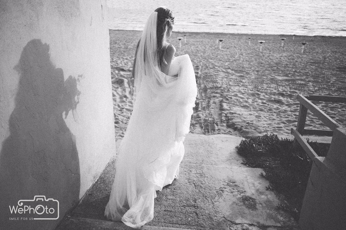 WePhotoSmile4Us's tweet photo. *Bride at the seaside*
#instaweddings #seaside #bride #shesaidyes #weddingphotography #weddingdress #labellezza #blackandwhitephotography #wewedding #seawedding #wephoto #smile4us https://t.co/e4CBXQMYjk
