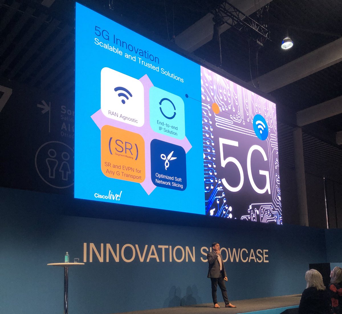 RachelCormack_'s tweet photo. 5G is a huge topic for us here at #CLEUR - @Cisco is enabling our service providers to generate new revenue streams with 5G through scalable and trusted solutions #SPTips @arora74 #WeAreCisco @CiscoSP360 https://t.co/YkRZTlzund