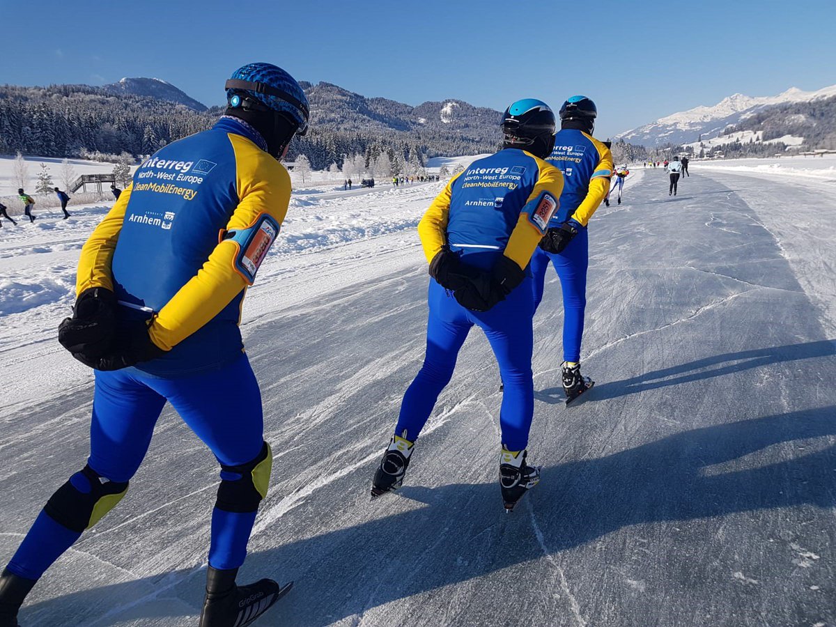 CME_Project's tweet photo. Sporting specially-designed #CME uniform, the official #CleanMobilEnergy ice skating team represented the project well during the #AlternativeElevenCitiesTour on #Weissensee, Austria last week. 😎
Read up on this story: https://t.co/lY19J32PwK https://t.co/4cG8kXbLbT
